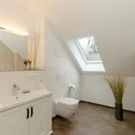 Camenia *