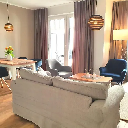 Camenia Apartment *